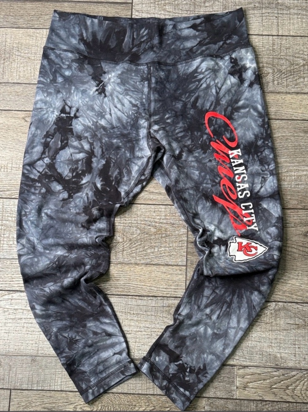 NFL Kansas City Chiefs Black Tie-Dye Leggings